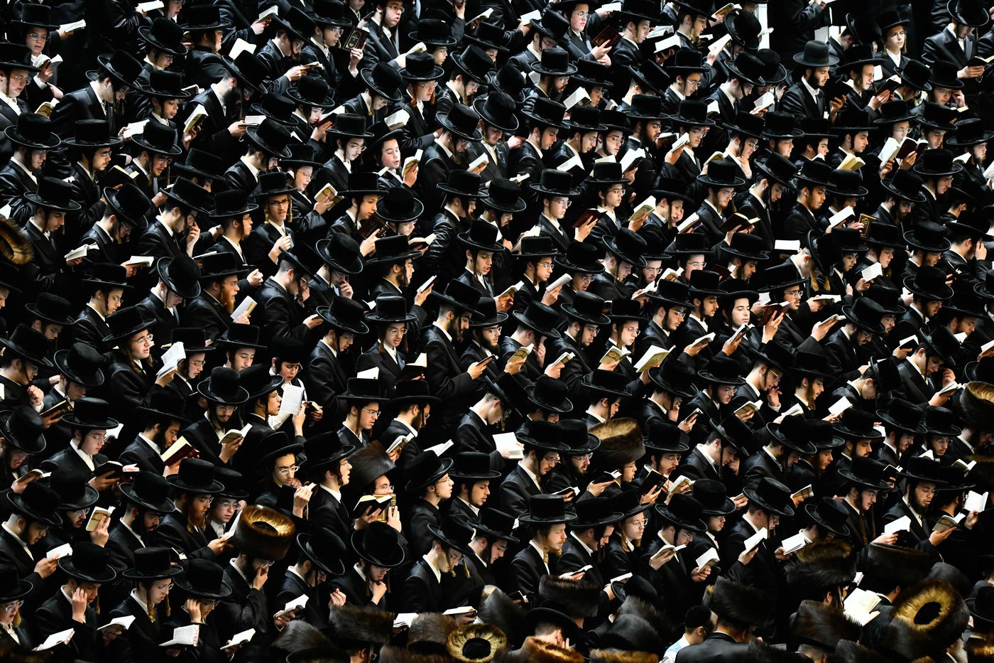 סליחות ראשונות בחצה"ק ויז'ניץ