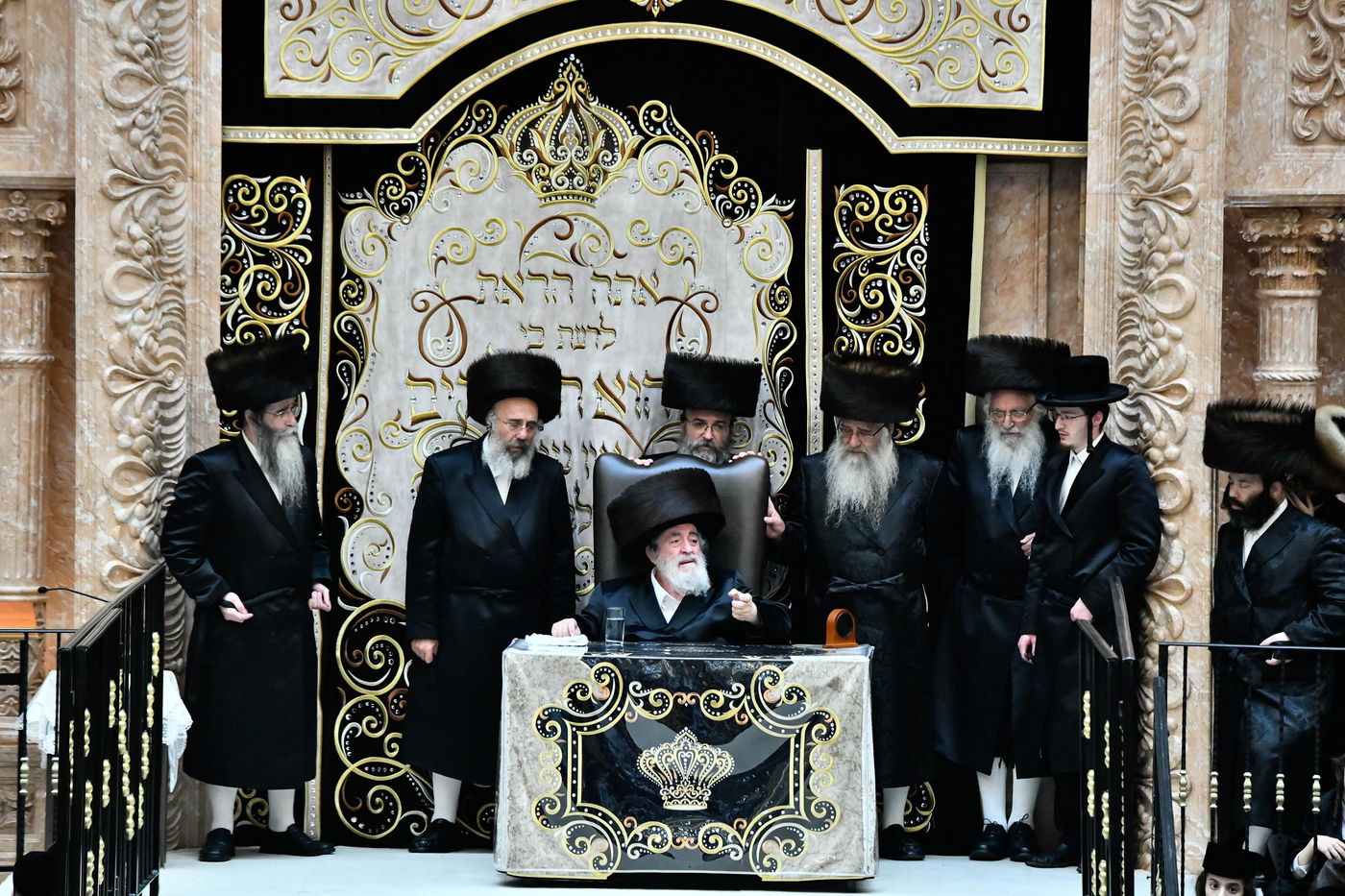 סליחות ראשונות בחצה"ק ויז'ניץ