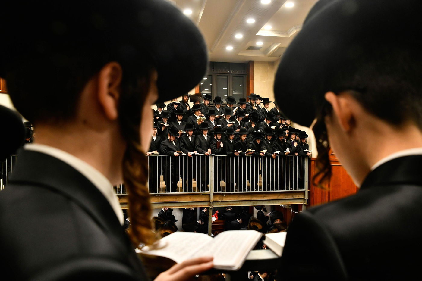 סליחות ראשונות בחצה"ק סאדיגורה