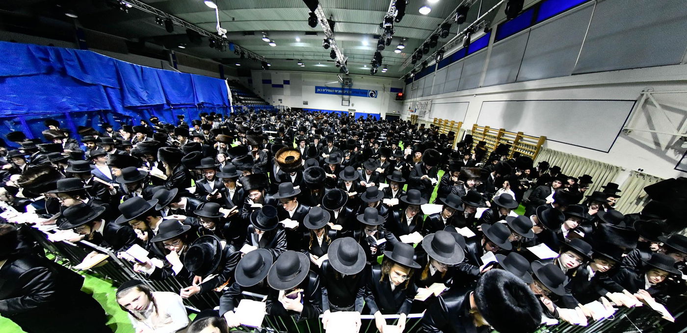 סליחות ראשונות בחצה"ק אלכסנדר