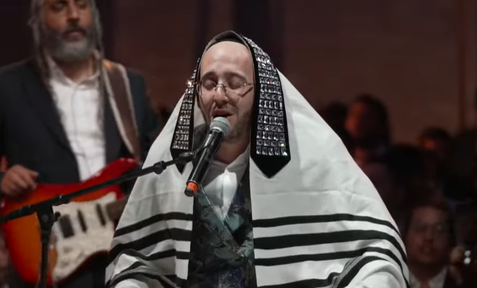 בין בקיטשע מוזהב לעגילים ובנדנות: הסליחות הראשונות הגיעו