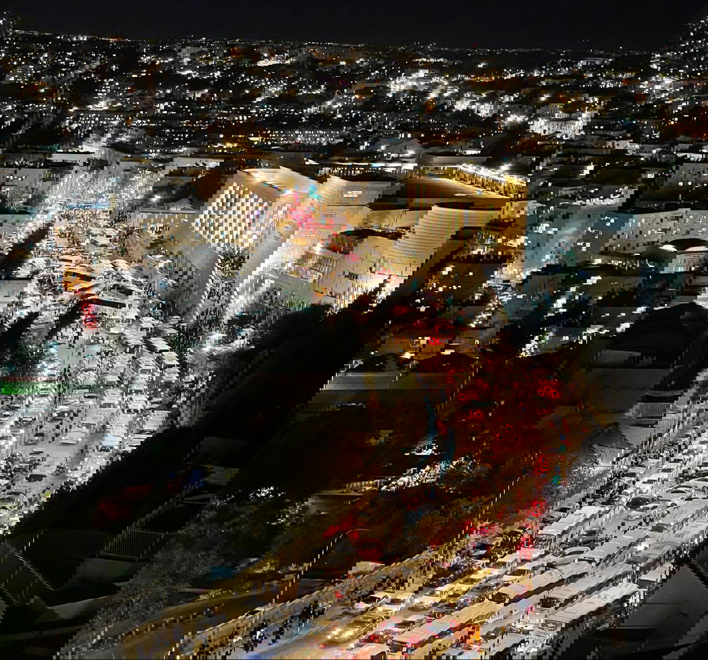 רחוב ירמיהו בעת אמירת הסליחות בגור