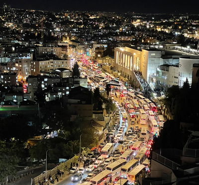 רחוב ירמיהו בעת אמירת הסליחות בגור
