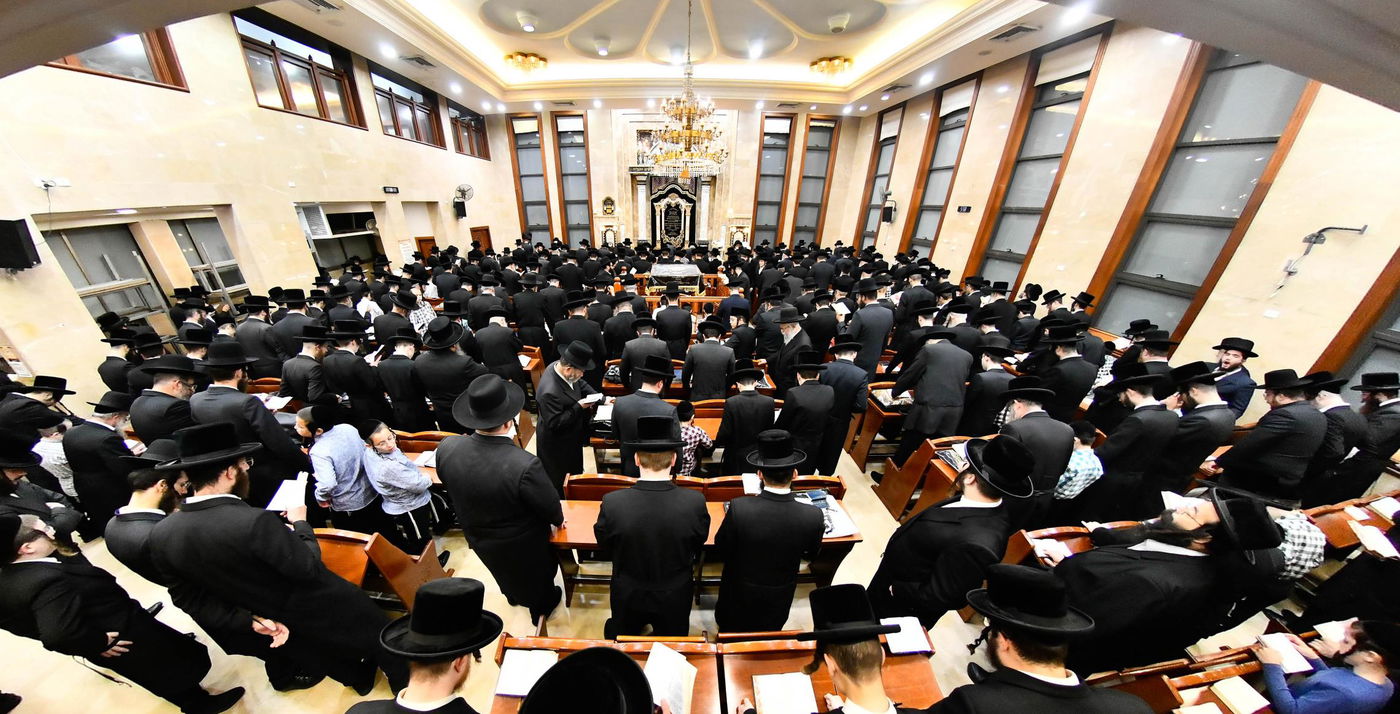 סליחות ראשונות בחצה"ק שבט הלוי