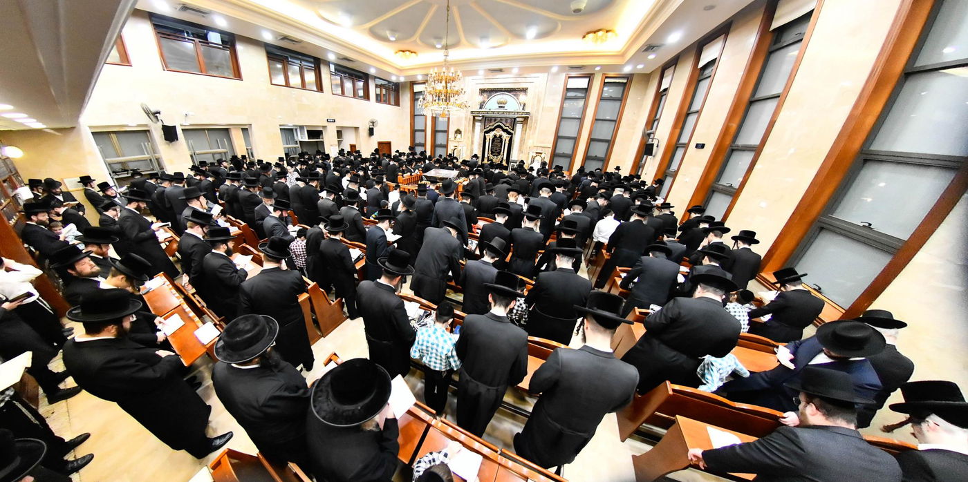 סליחות ראשונות בחצה"ק שבט הלוי