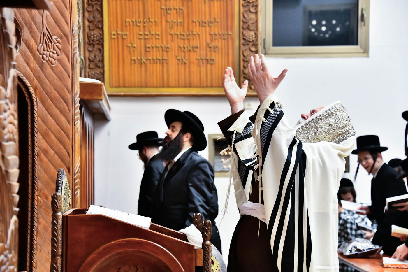 סליחות ראשונות בחצה"ק פרמישלאן