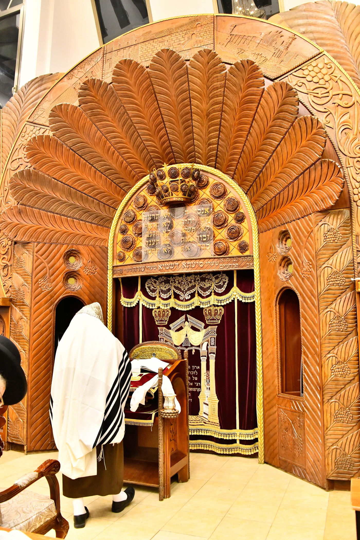 סליחות ראשונות בחצה"ק פרמישלאן