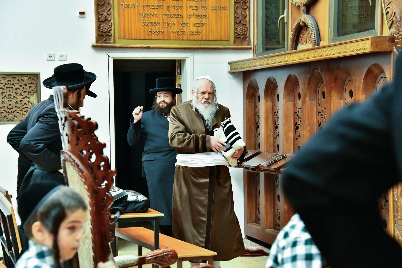 בעטיפת טלית