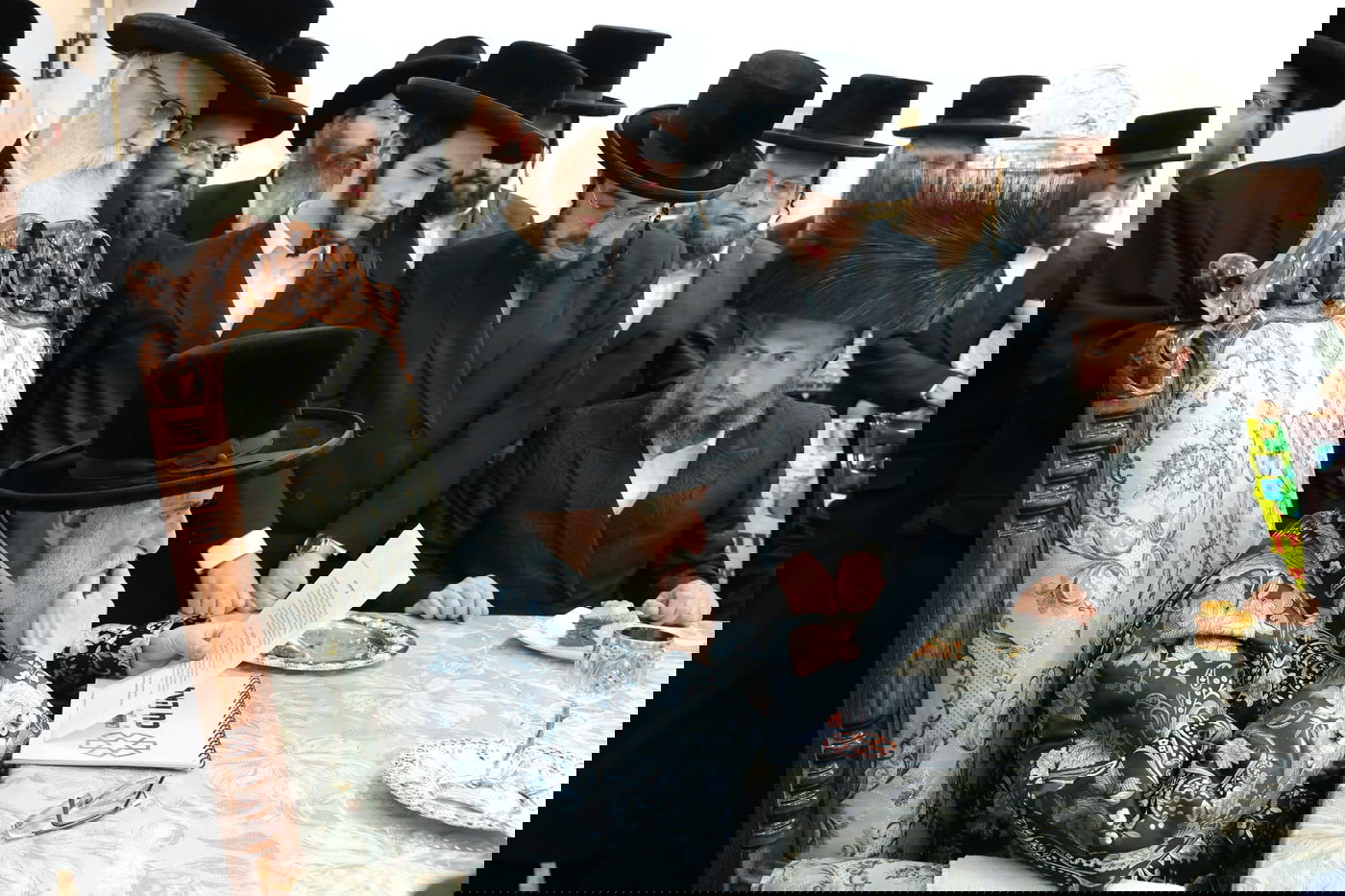 ראשי ארגון איחוד הצלה בביקור מרגש במעונו של האדמו"ר הקוה"ט מויזניץ 