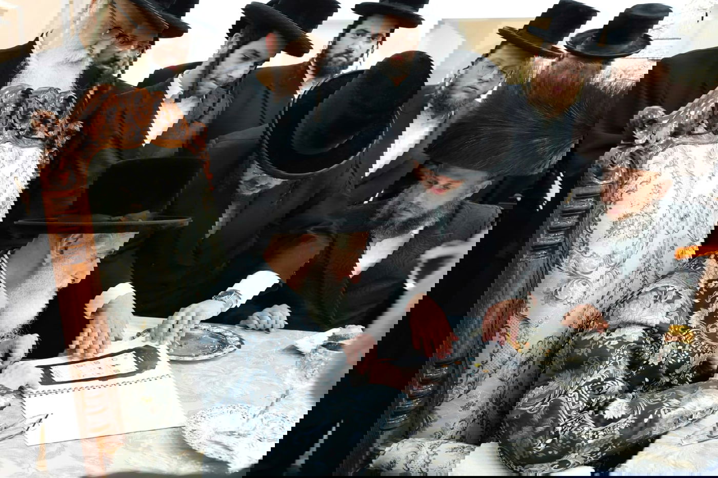 ראשי ארגון איחוד הצלה בביקור מרגש במעונו של האדמו"ר הקוה"ט מויזניץ 