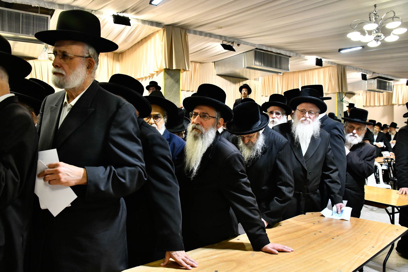 האדמו"ר מויז'ניץ בקבלת קהל לפני הימים הנוראים