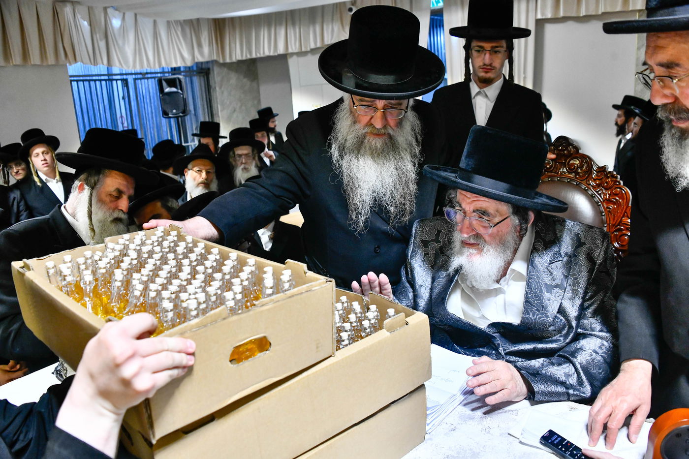 האדמו"ר מויז'ניץ בקבלת קהל לפני הימים הנוראים