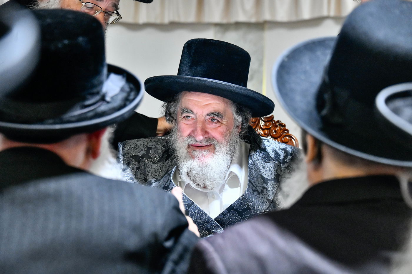 האדמו"ר מויז'ניץ בקבלת קהל לפני הימים הנוראים