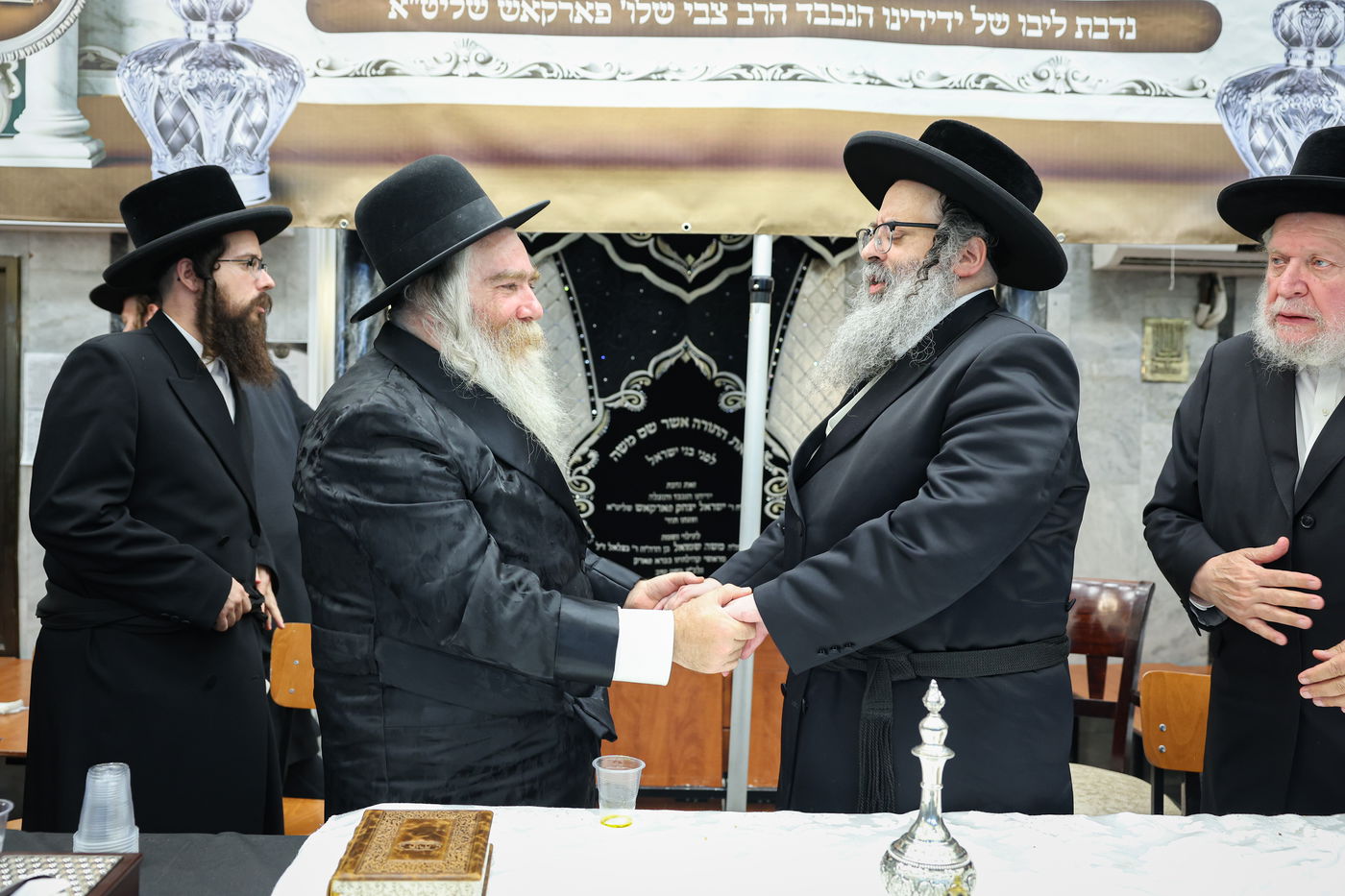 מעמד תחילת כתיבת ס"ת לישיבת מהרי"ט