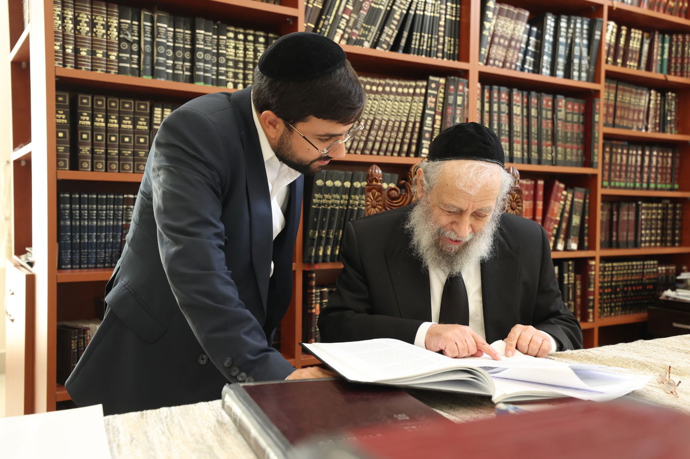 הגר"ש גבאי בשיעור כללי לזכרו של הבן איש חי בישיבת אמרי דעת