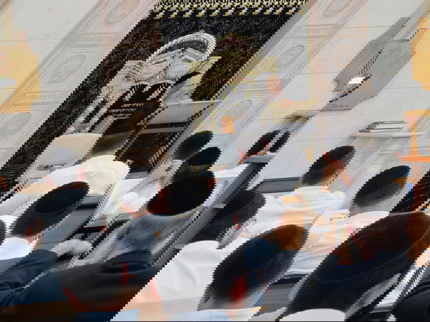 הגה"צ ר' אלימלך בידרמן בשיחת חיזוק בישיבת 'אור התלמוד'