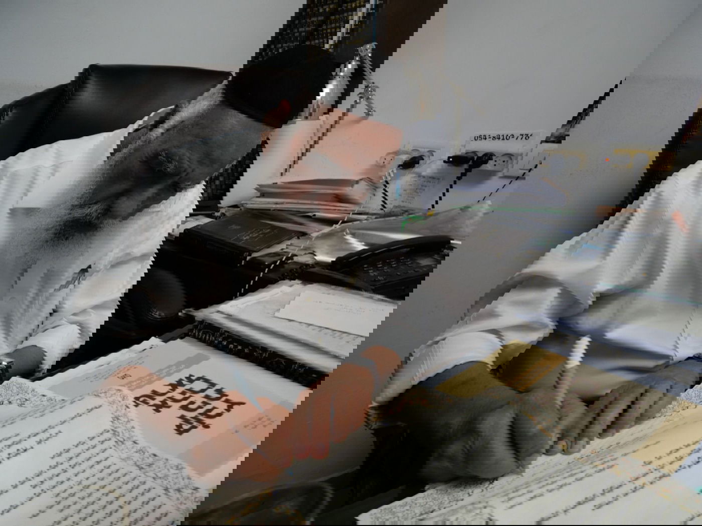 מעמד הכתרת הגר"י משדי לרב קהילת "היכל השם" פרדס כץ