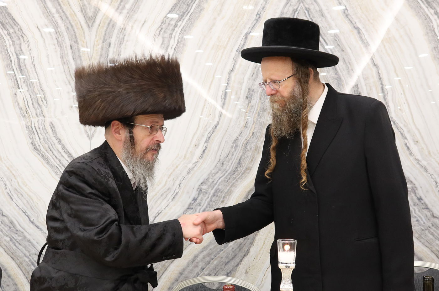 שמחת אירוסי בת הגה"צ גאב"ד זוועהיל