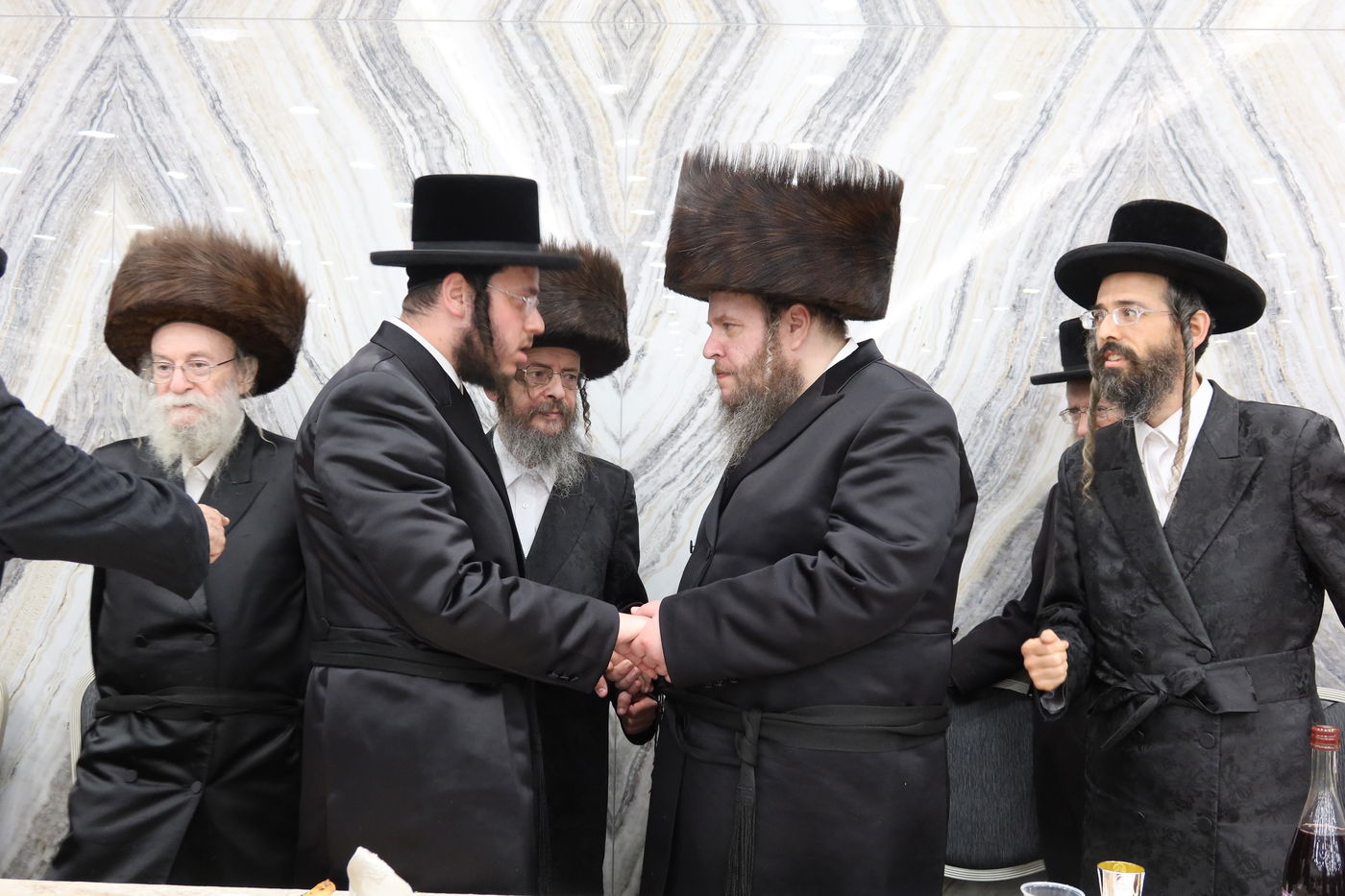 שמחת אירוסי בת הגה"צ גאב"ד זוועהיל