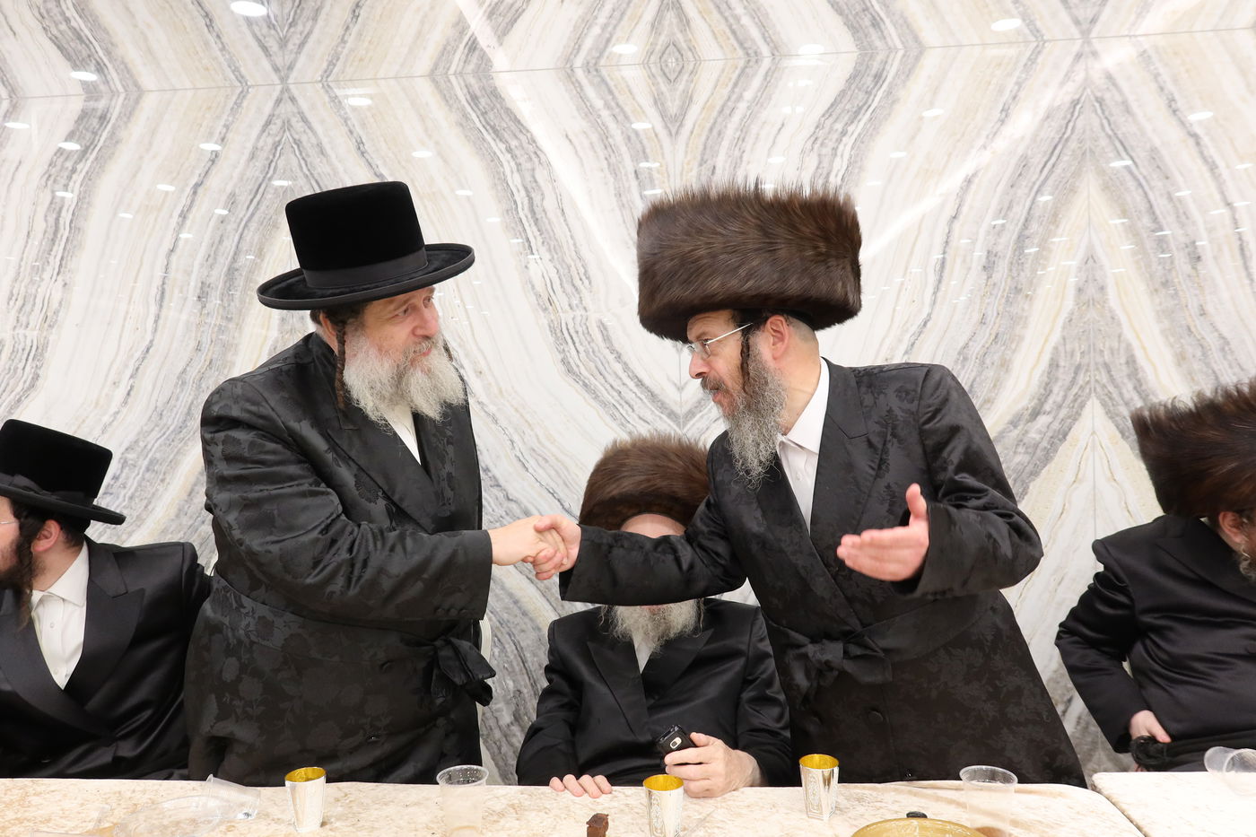 שמחת אירוסי בת הגה"צ גאב"ד זוועהיל