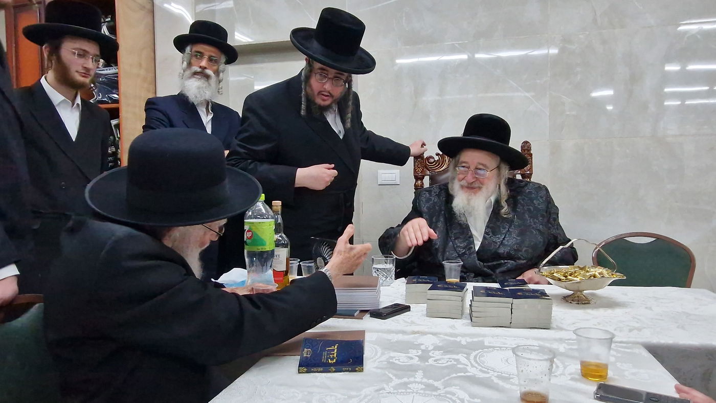 מעמד לחיים אצל האדמו"ר מספינקא