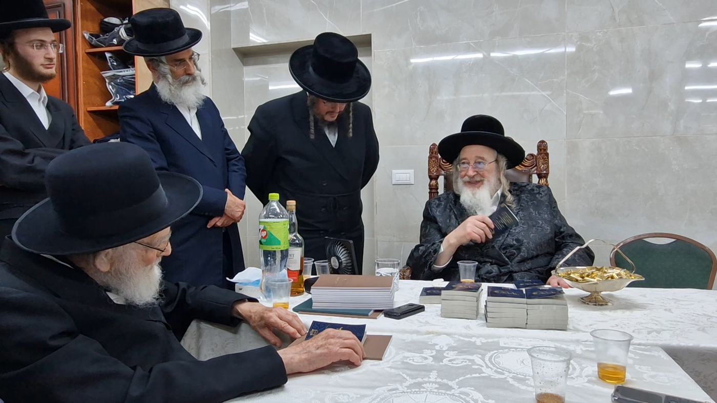 מעמד לחיים אצל האדמו"ר מספינקא