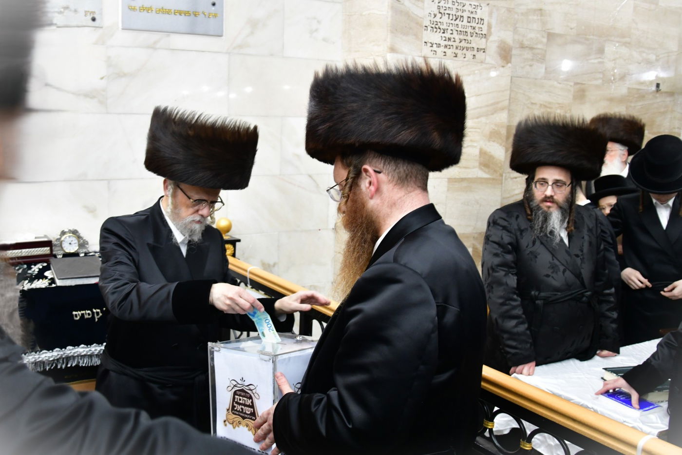 סליחות ראשונות בחצה"ק סערט ויז'ניץ