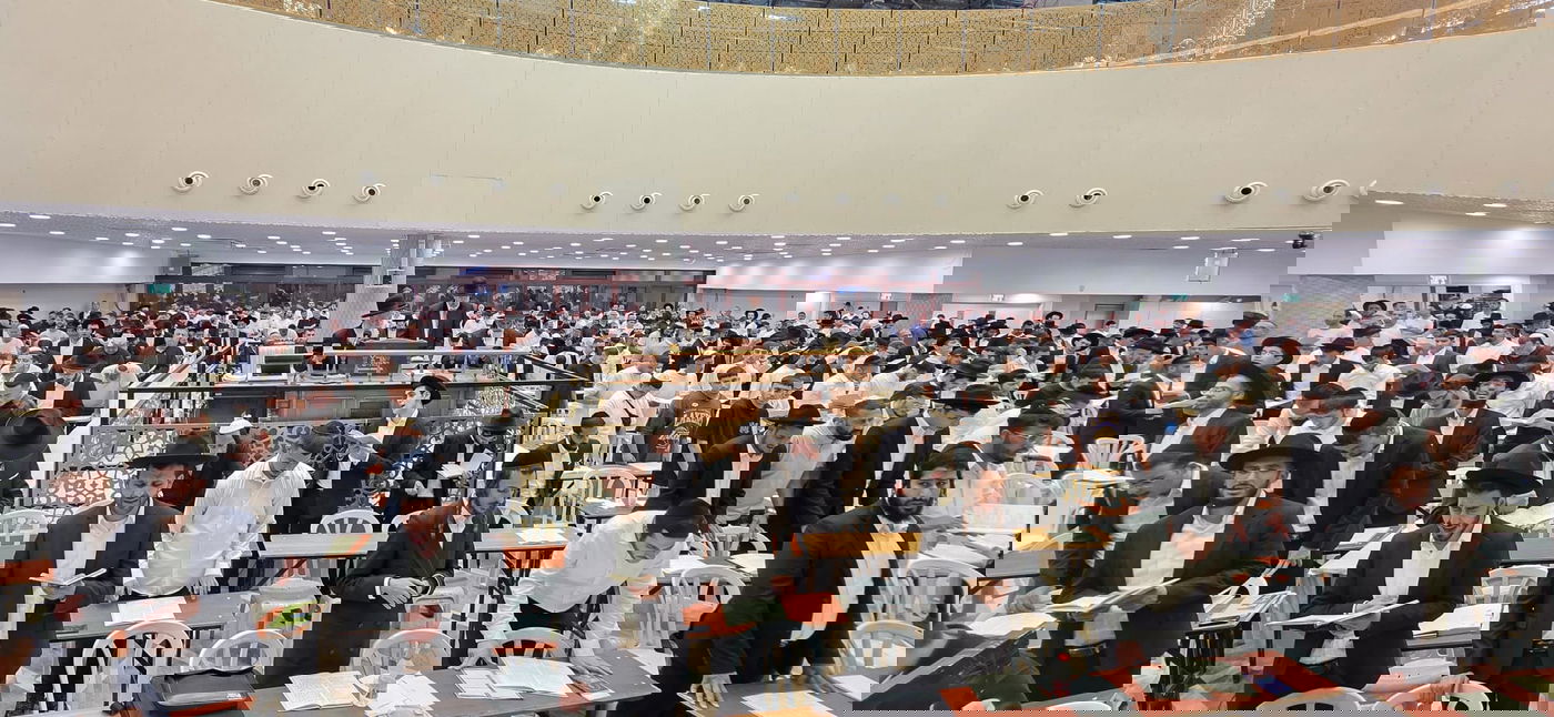 הגר"ד לאו בסליחות אצל הגר"ר אלבז 