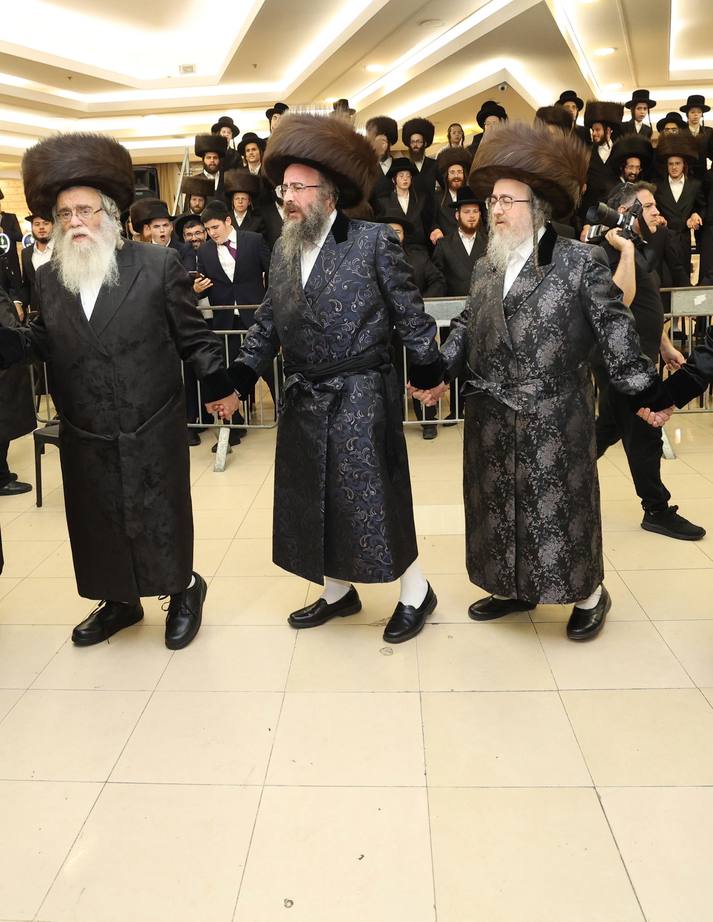 שמחת בית ביאלא בית שמש - גאב"ד לונדון