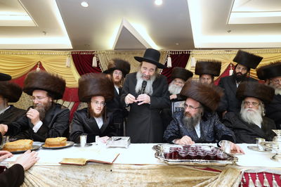 שמחת בית ביאלא בית שמש - גאב"ד לונדון