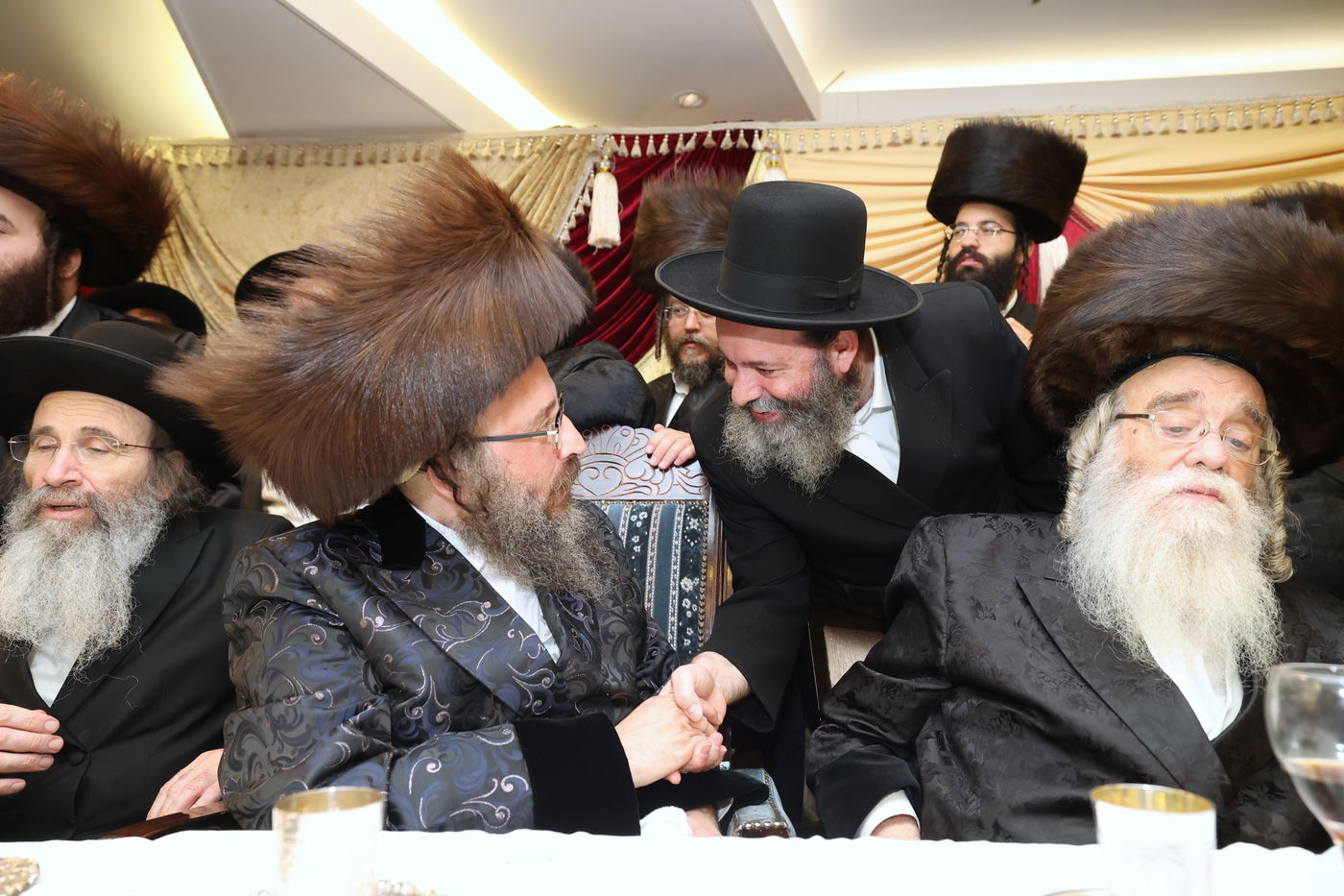 שמחת בית ביאלא בית שמש - גאב"ד לונדון