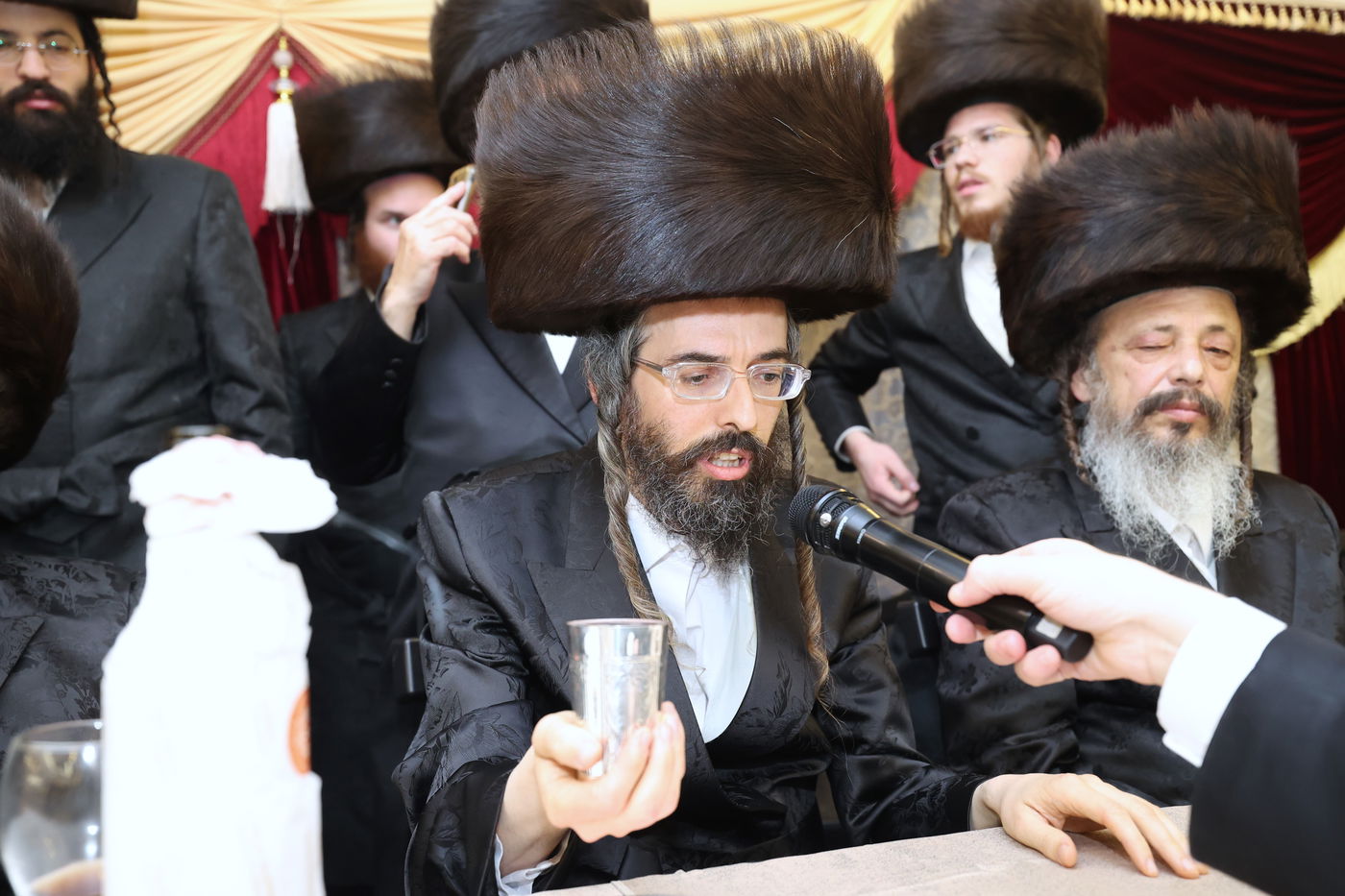 שמחת בית ביאלא בית שמש - גאב"ד לונדון