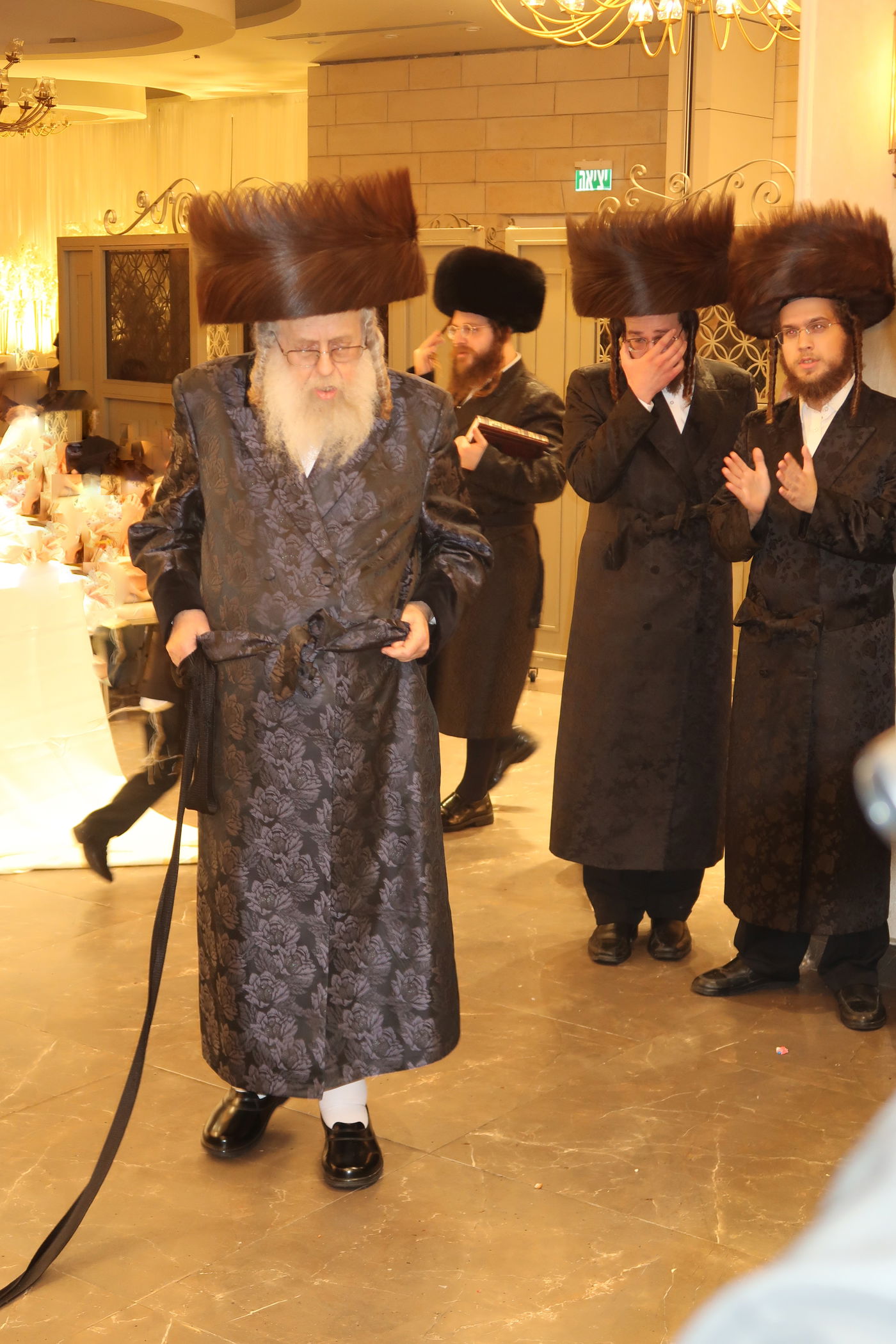 שמחת בית קוזמיר - קאמרנא ארזי הבירה - אמשינוב ארה"ב - זווהעיל 