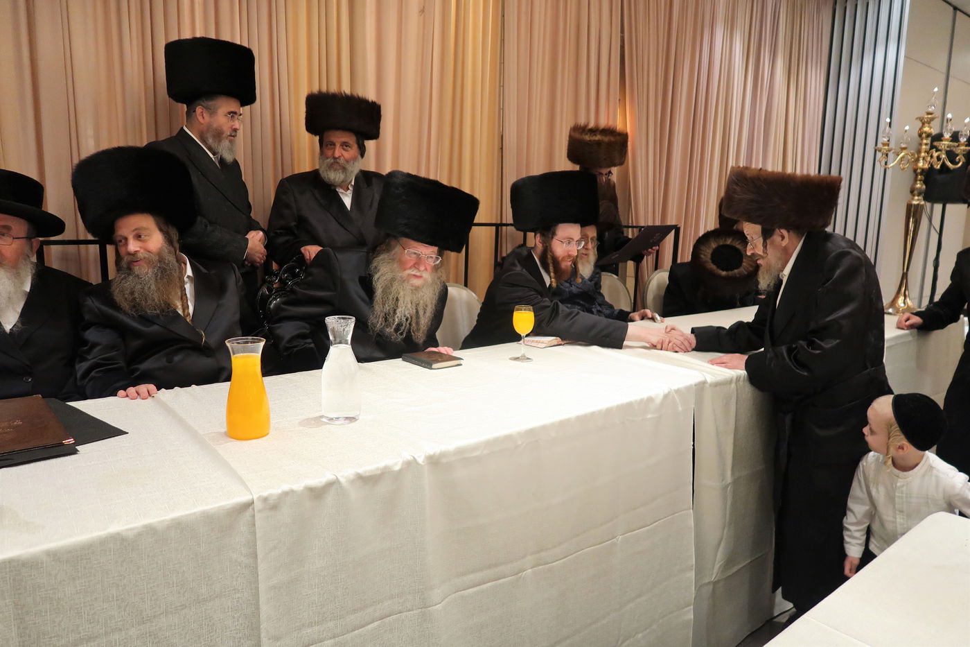 שמחת בית קוזמיר - קאמרנא ארזי הבירה - אמשינוב ארה"ב - זווהעיל 