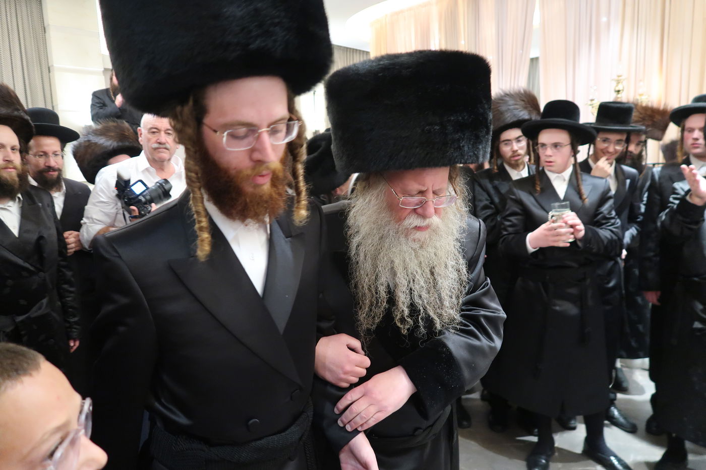 שמחת בית קוזמיר - קאמרנא ארזי הבירה - אמשינוב ארה"ב - זווהעיל 