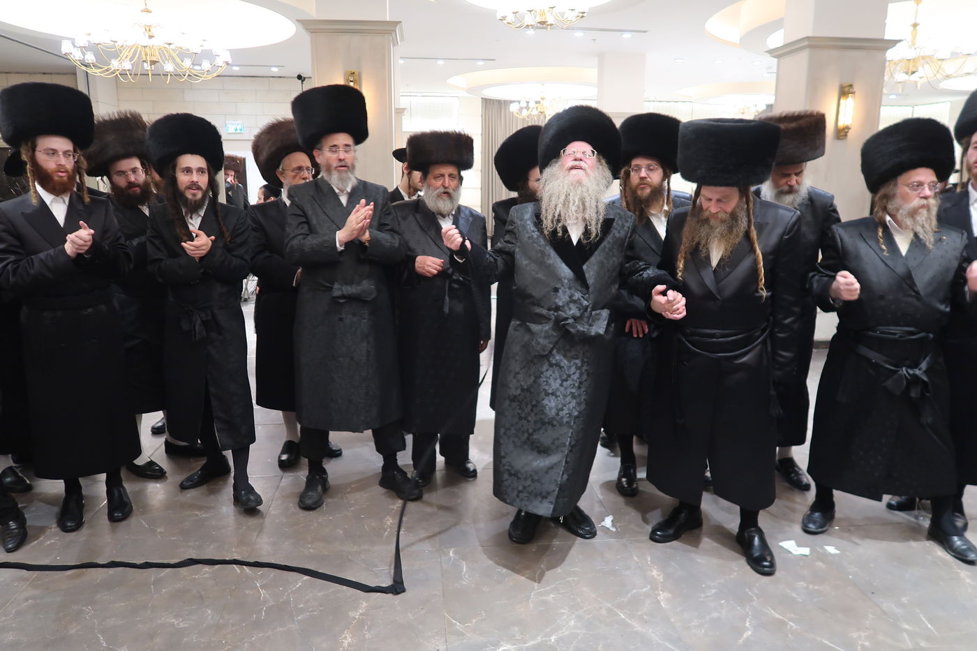 שמחת בית קוזמיר - קאמרנא ארזי הבירה - אמשינוב ארה"ב - זווהעיל 