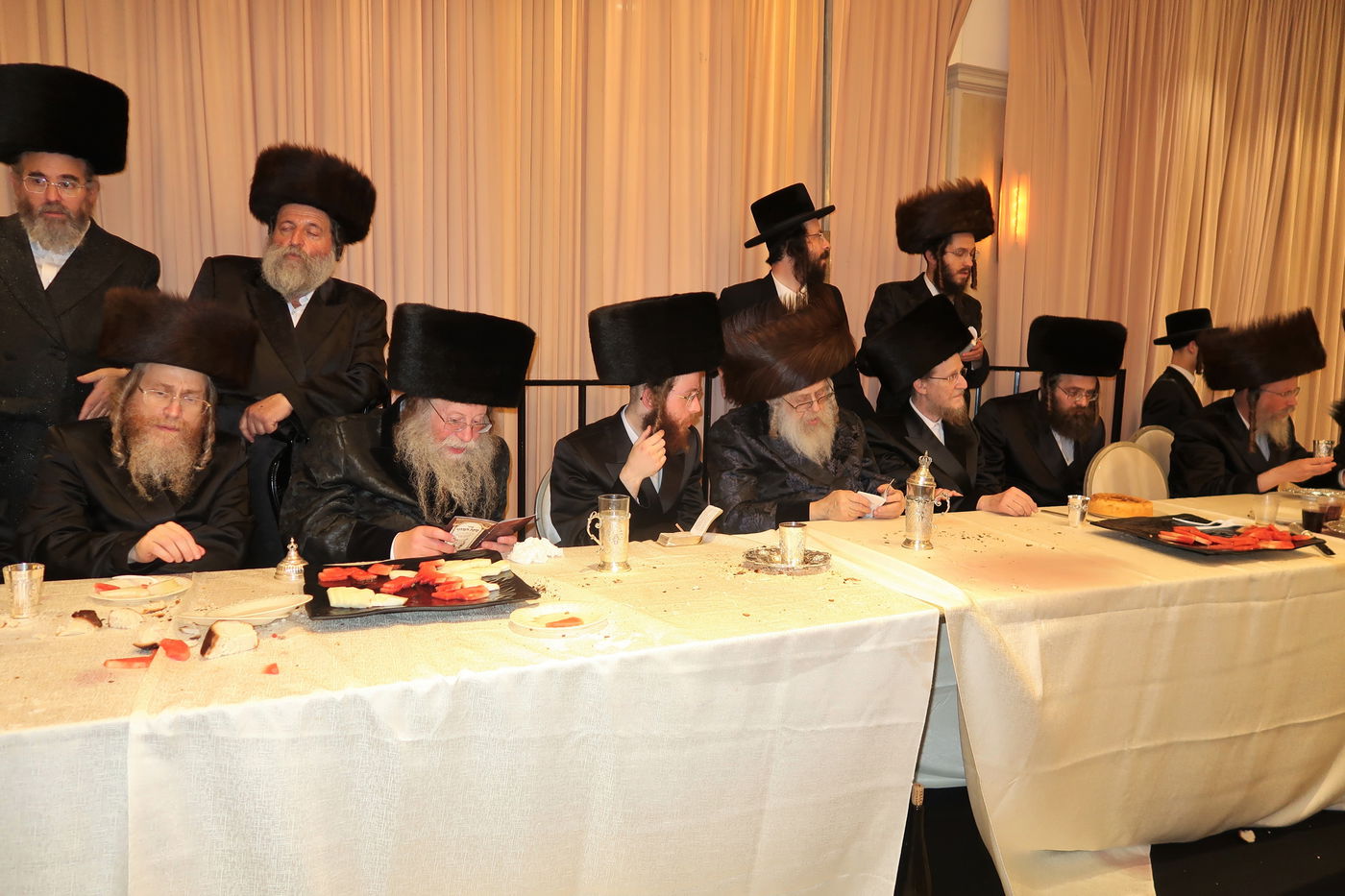 שמחת בית קוזמיר - קאמרנא ארזי הבירה - אמשינוב ארה"ב - זווהעיל 