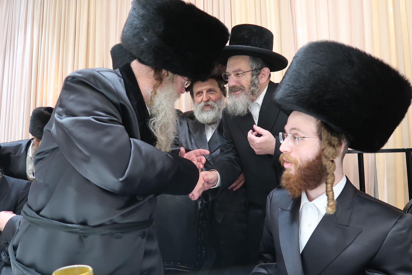 שמחת בית קוזמיר - קאמרנא ארזי הבירה - אמשינוב ארה"ב - זווהעיל 