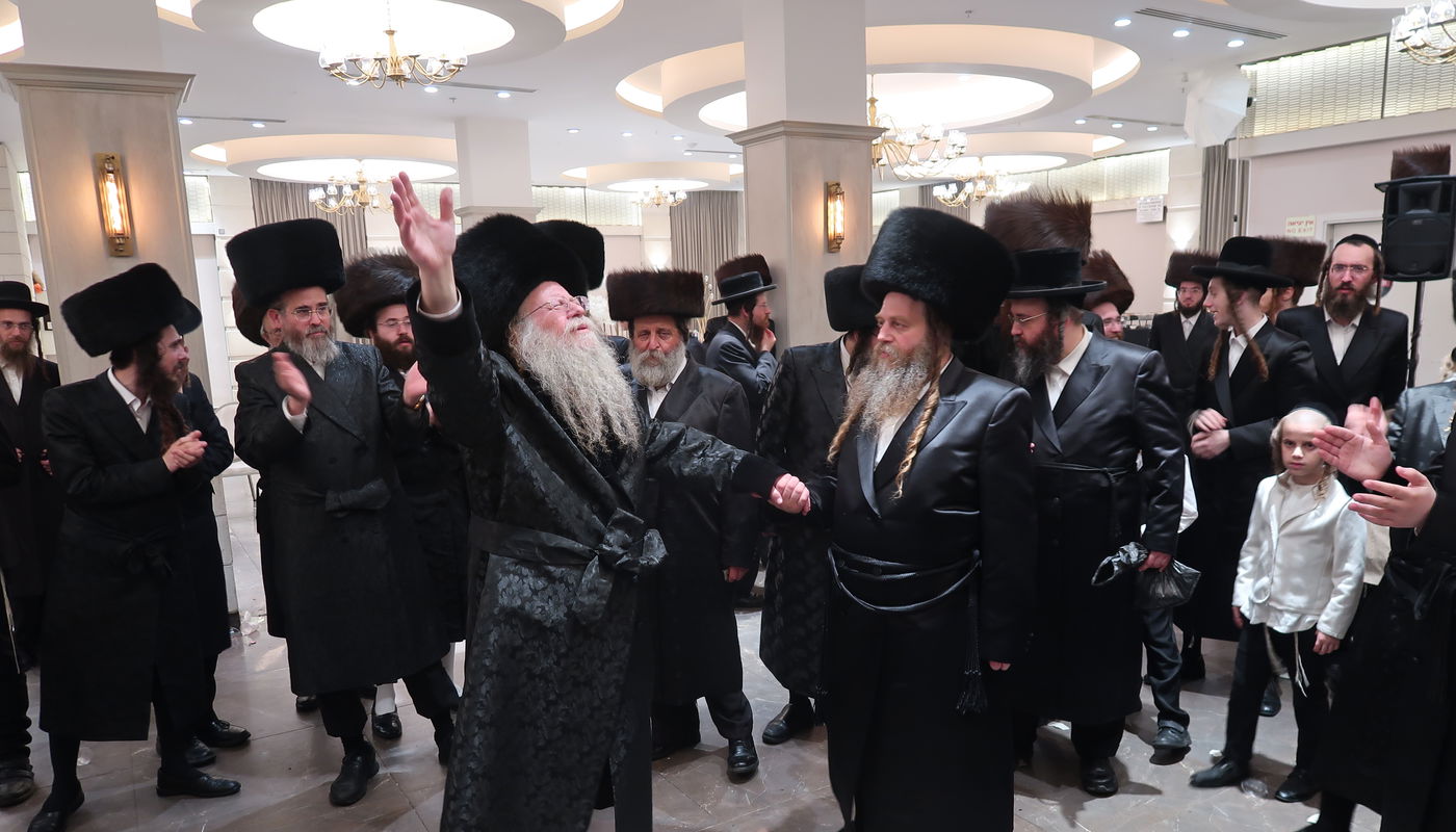 שמחת בית קוזמיר - קאמרנא ארזי הבירה - אמשינוב ארה"ב - זווהעיל 