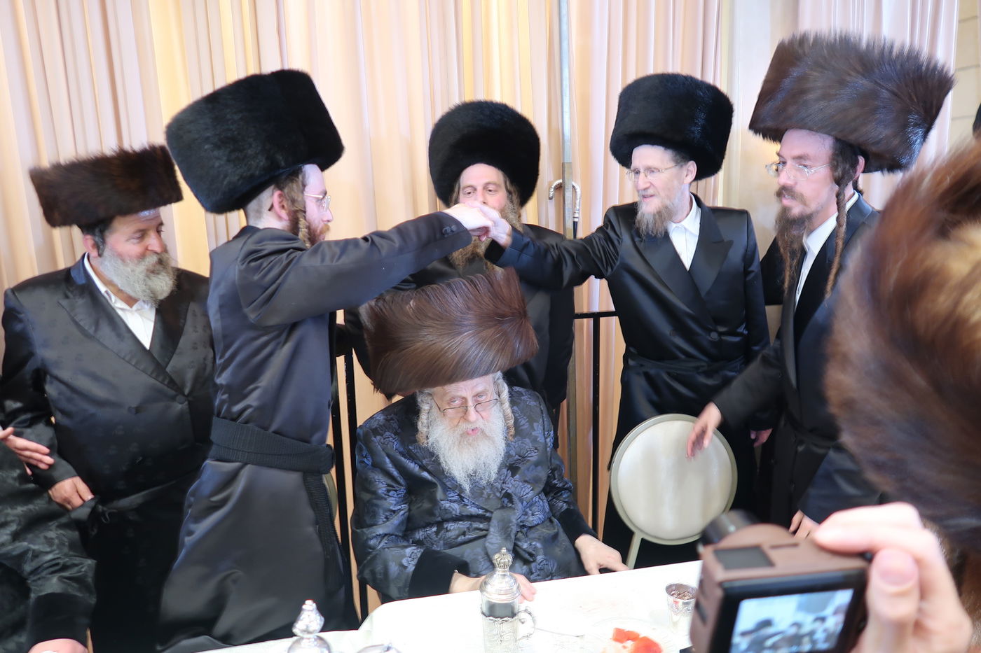 שמחת בית קוזמיר - קאמרנא ארזי הבירה - אמשינוב ארה"ב - זווהעיל 