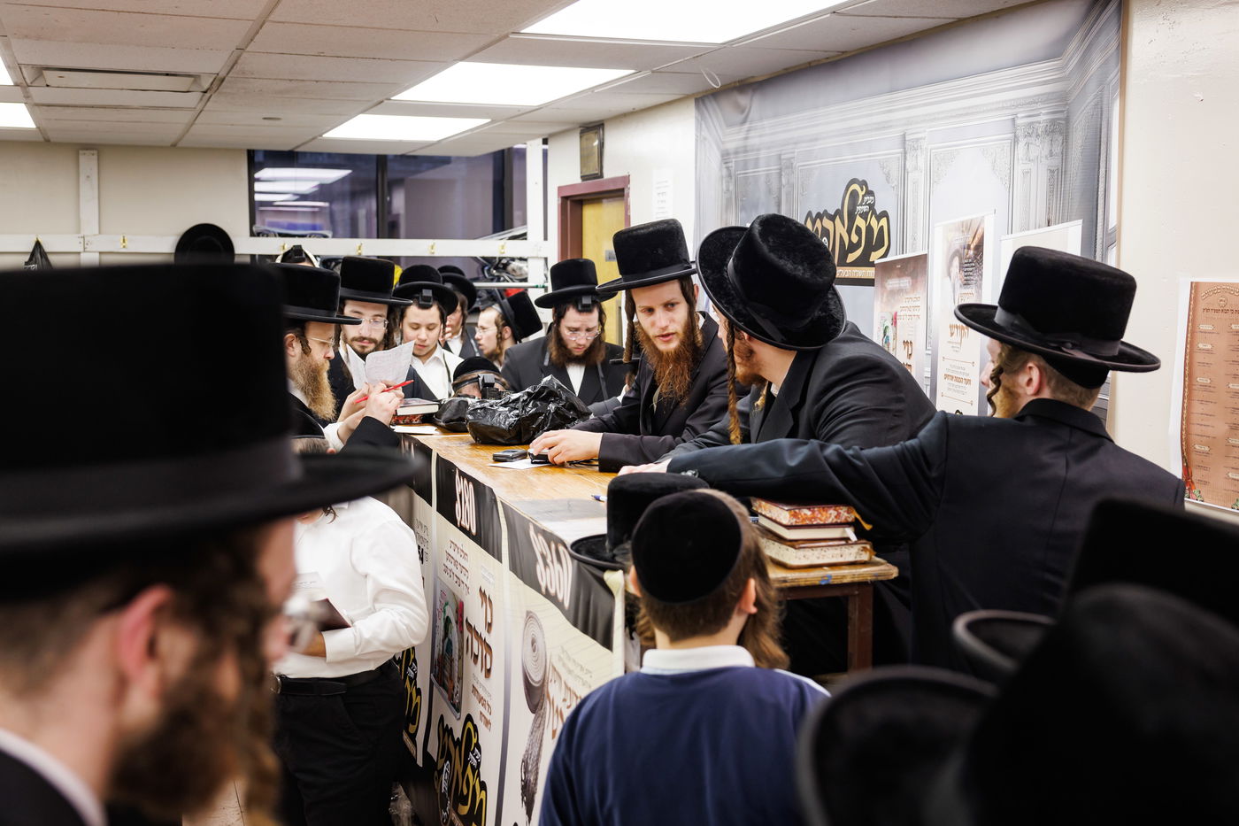 סליחות ראשונות בחצה"ק באבוב 45