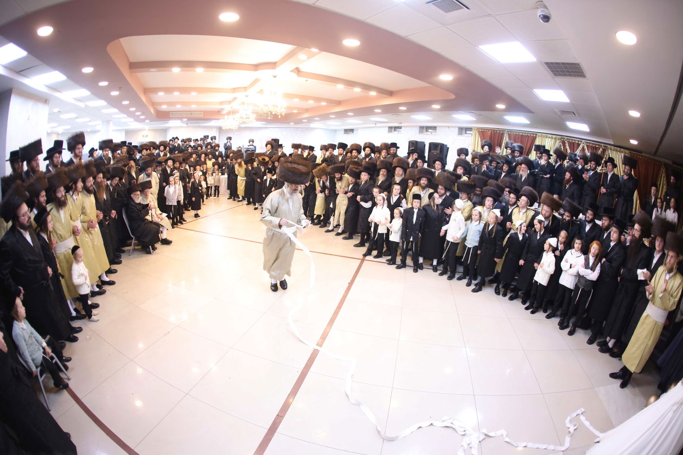 שמחת בית וויטעפסק - סערעדנא - קאסוב ירושלים