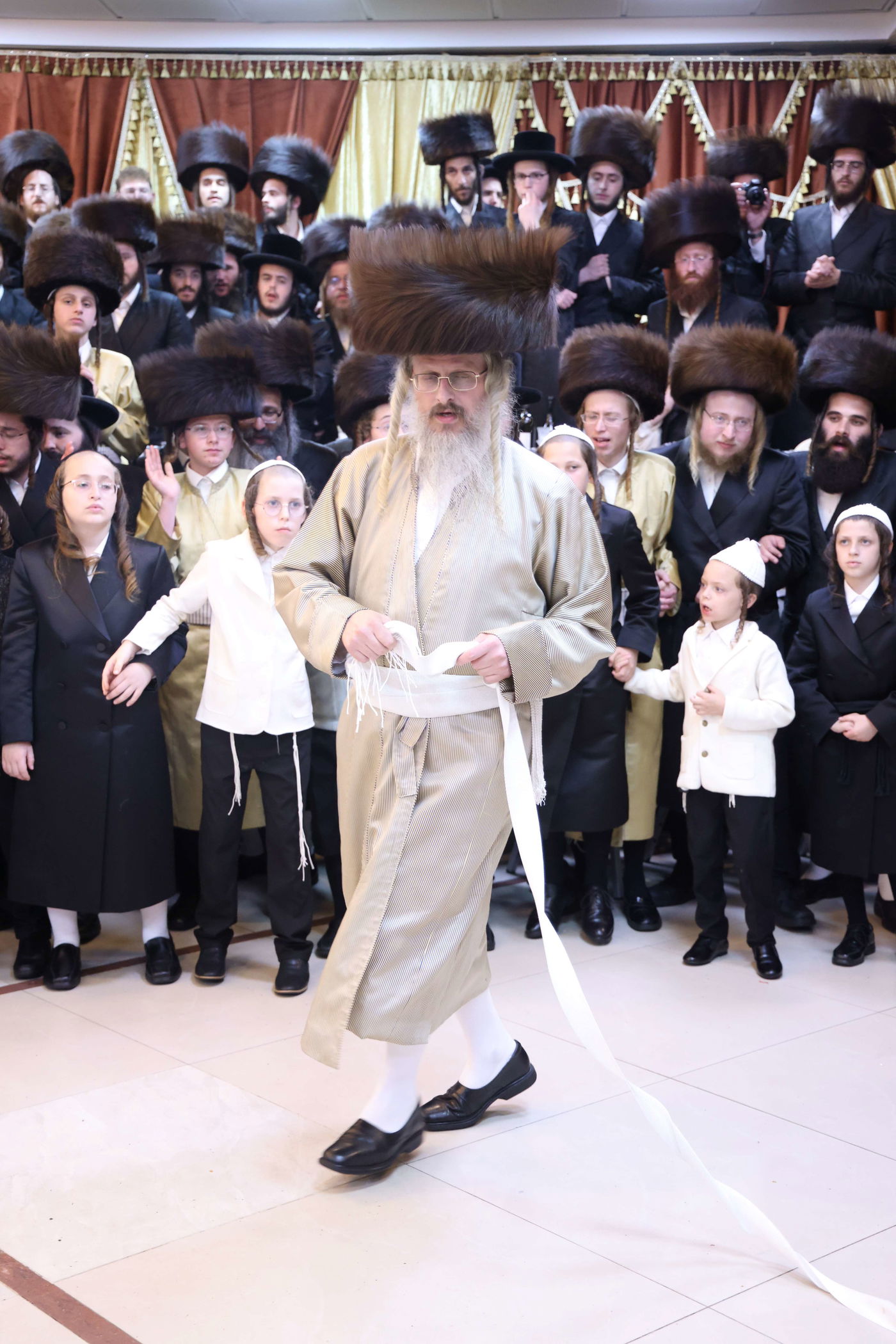 שמחת בית וויטעפסק - סערעדנא - קאסוב ירושלים