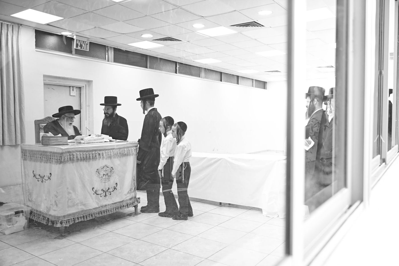 האדמו"ר מצאנז בקבלת קהל לקראת ימי הרחמים והסליחות