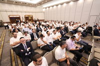 ירחי כלה: רגע לפני סוף זמן אלול - החרדים העובדים חוזרים לישיבה