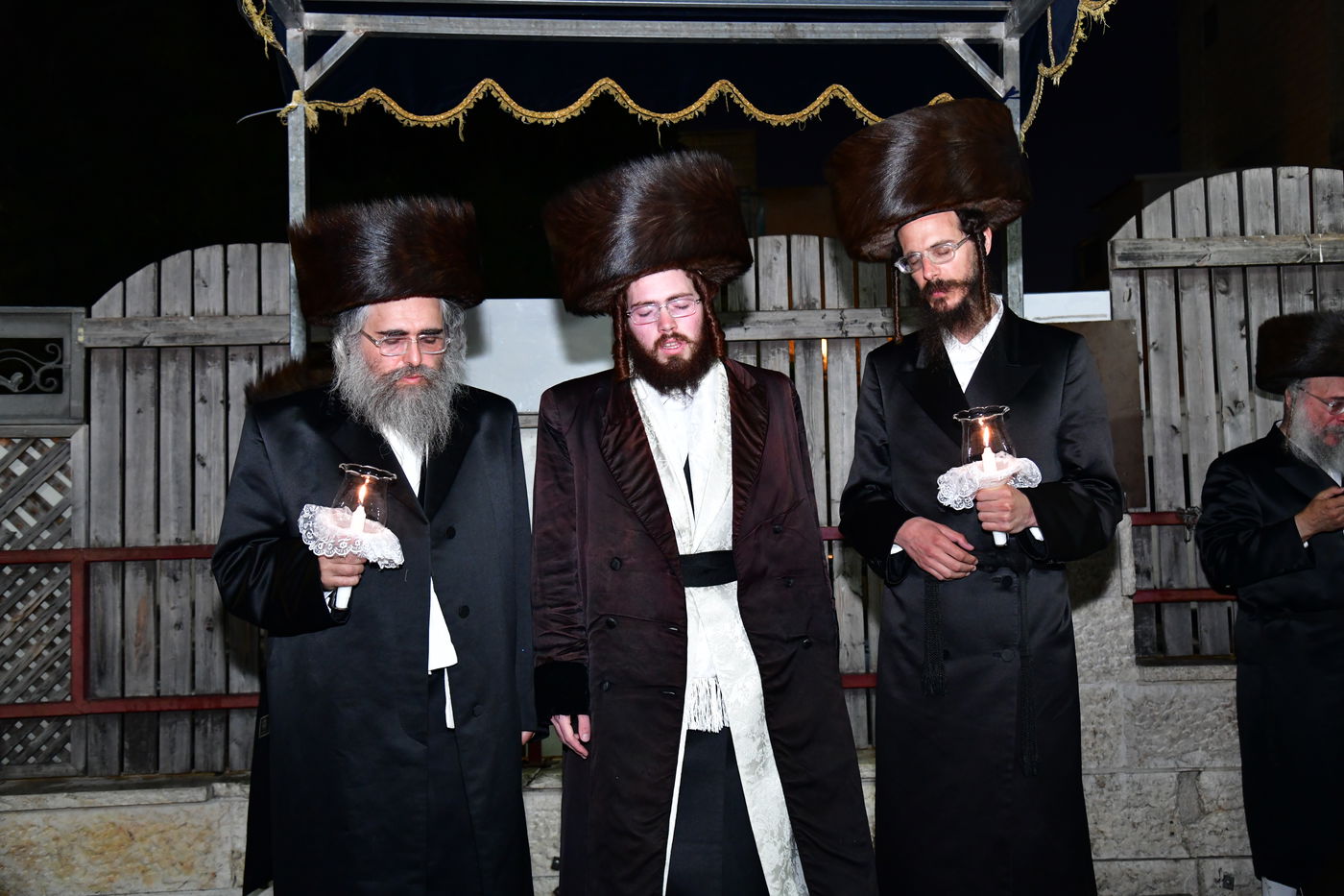 שמחת נישואי בן אב"ד מירון עם נכדת האדמו"ר מלעלוב ניקלשבורג