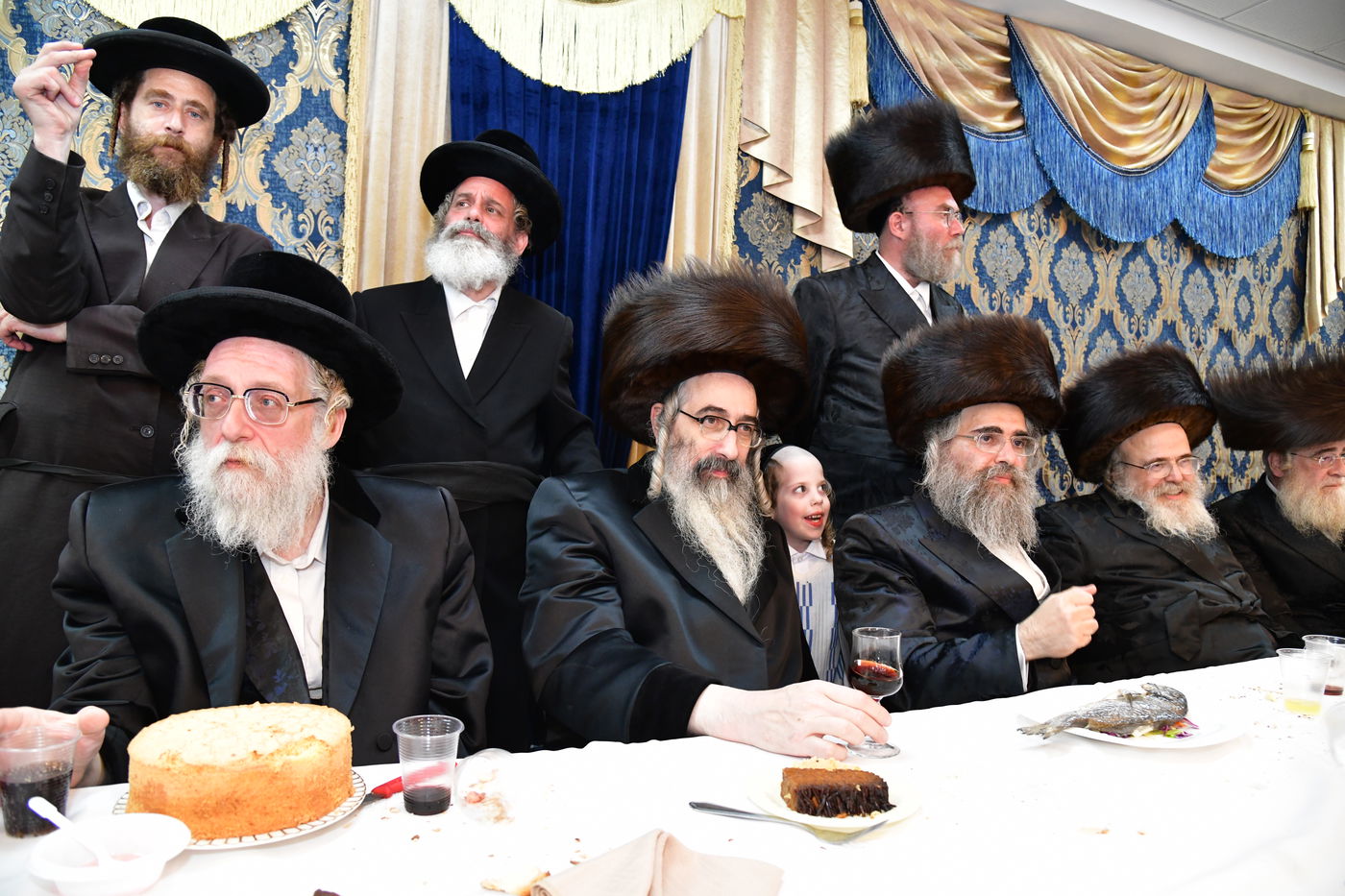 שמחת נישואי בן אב"ד מירון עם נכדת האדמו"ר מלעלוב ניקלשבורג