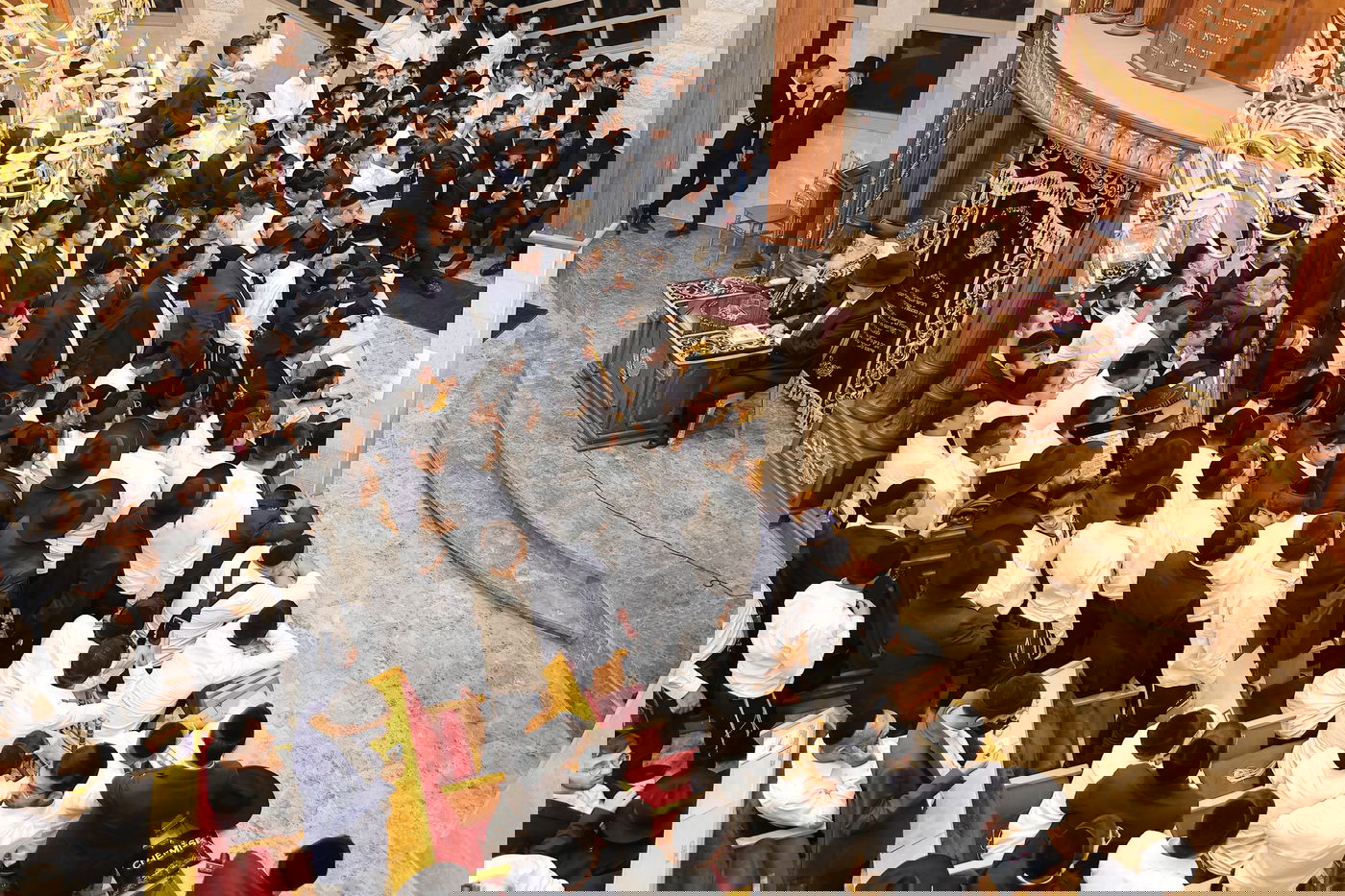 הראשל"צ הגר"י יוסף בחנוכת הבית בהיכל מרן