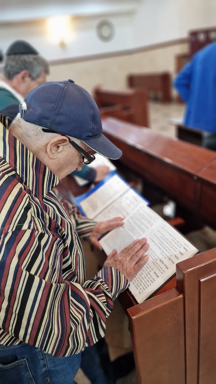 תחת עוצר, בליווי משטרתי: כך התנהל "מבצע סליחות" דרמטי בעיר הגרעין