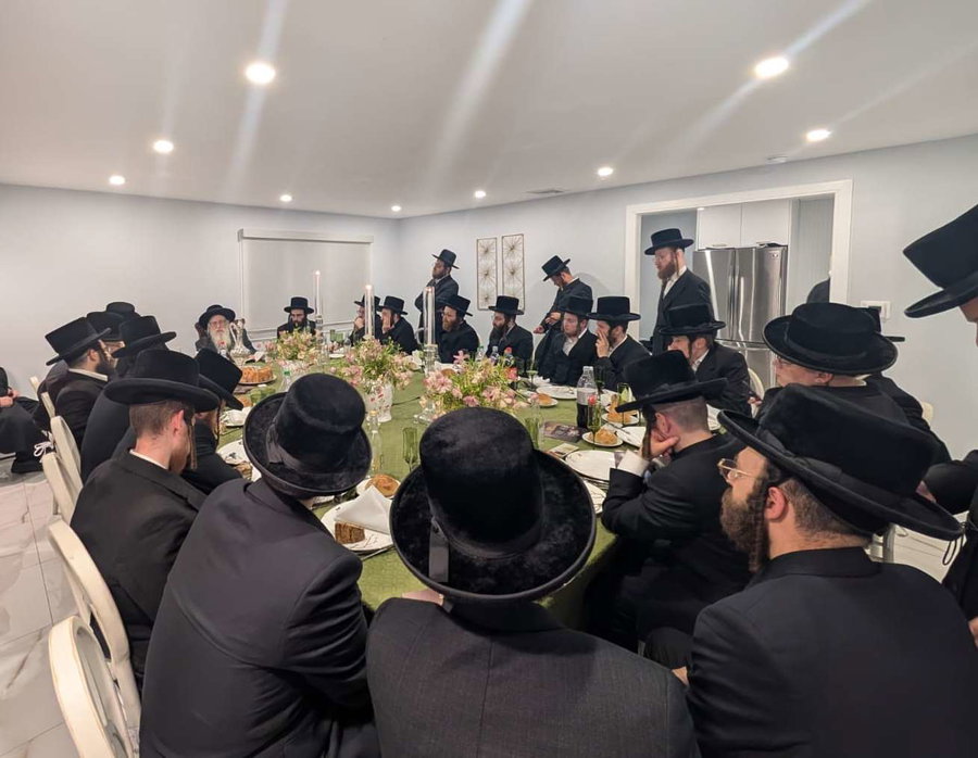 דינר בצאנז קלויזנבורג במונסי